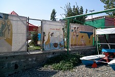 Taking advantage of the coronavirus, the mayor's office pushed to tasteless construction